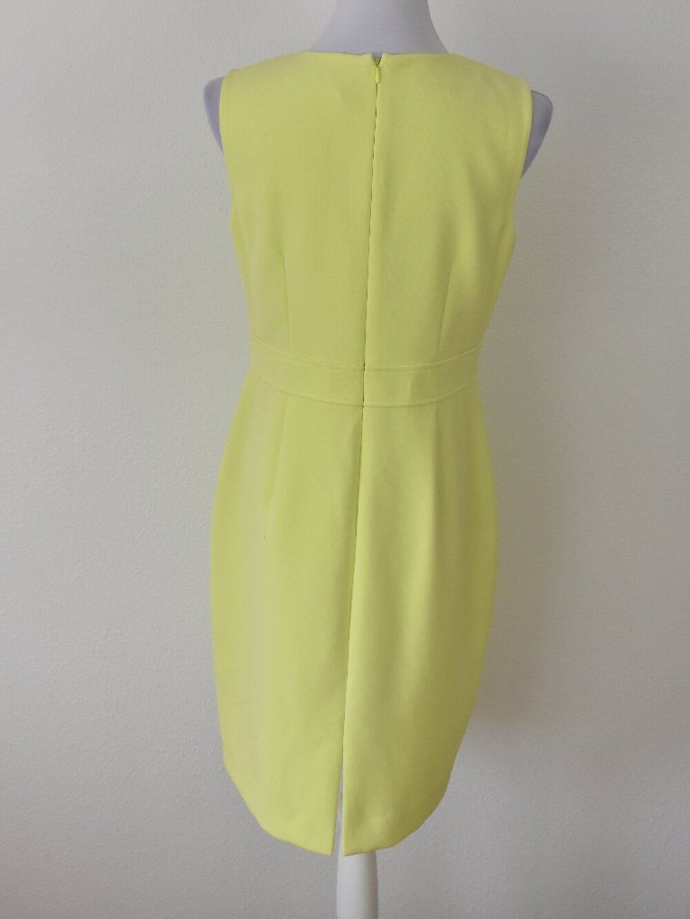 Ann Taylor Neon Chartreuse Shift Dress - 10P - Picture 4 of 11